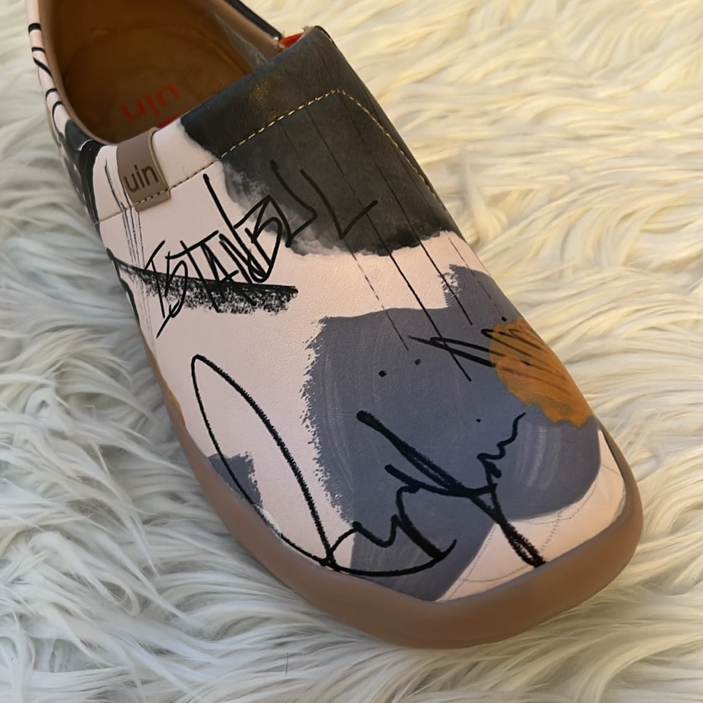 UIN Toledo Artistic Slip-On Comfortable Lightweight Sneaker Size 8 - Picture 6 of 16